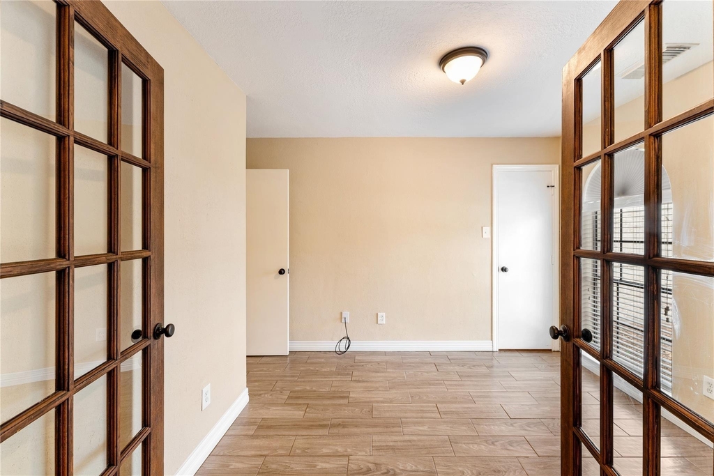 5622 Village Park Drive - Photo 13