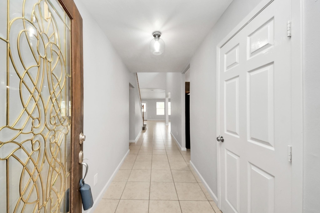 19515 Billineys Park Drive - Photo 4