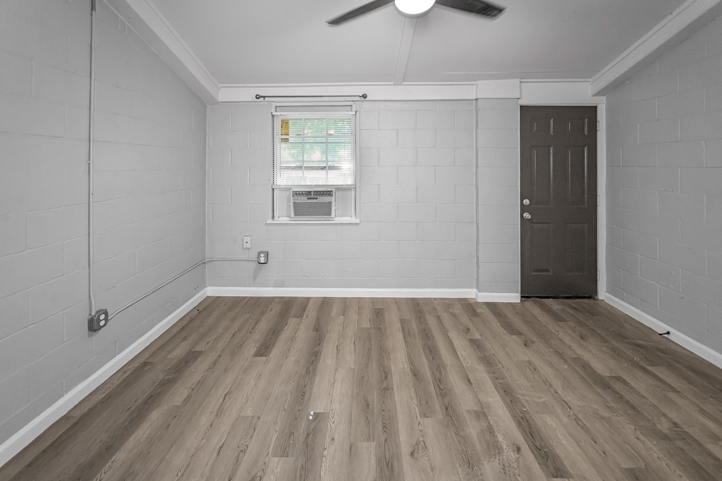 1315 Alliance Street - Photo 8