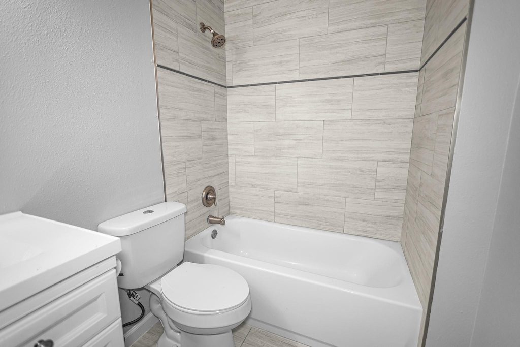 1315 Alliance Street - Photo 14