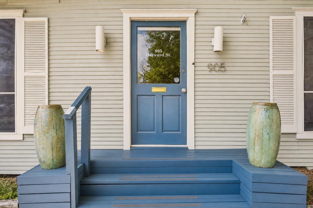 905 Harvard Street - Photo 5