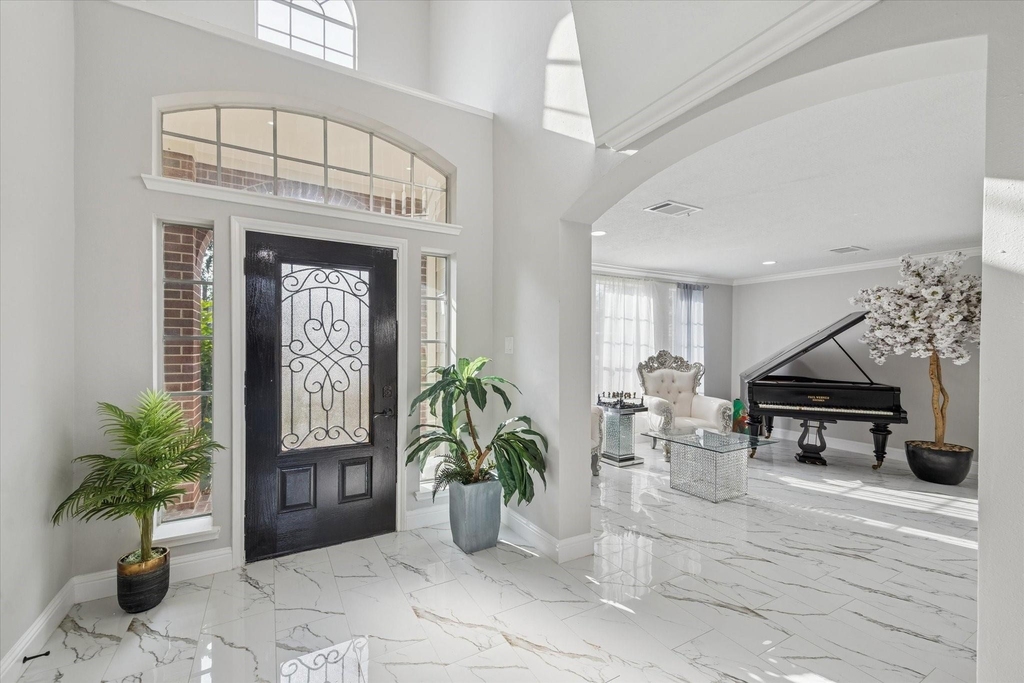 11306 Avon Place - Photo 1