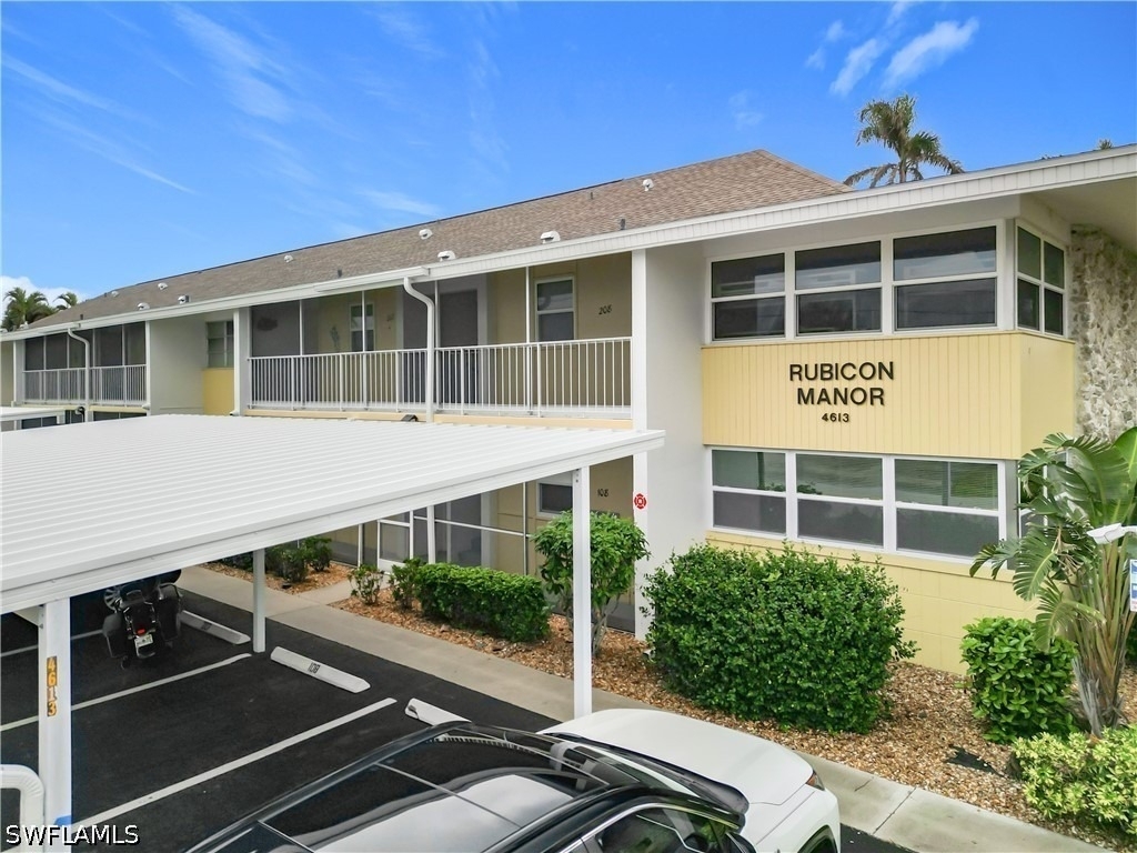4613 Se 5th Avenue - Photo 1