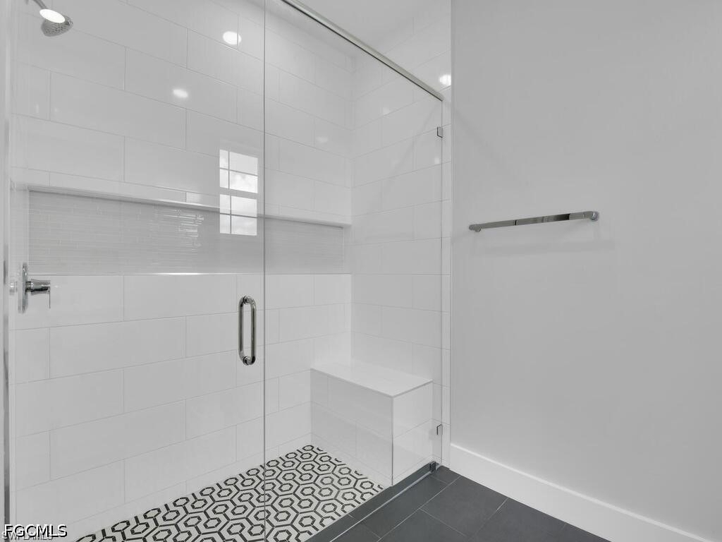 4550 29th Street Sw - Photo 2