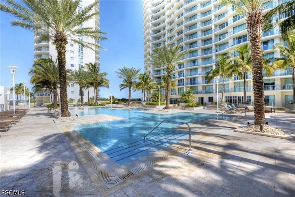 3000 Oasis Grand Boulevard - Photo 26