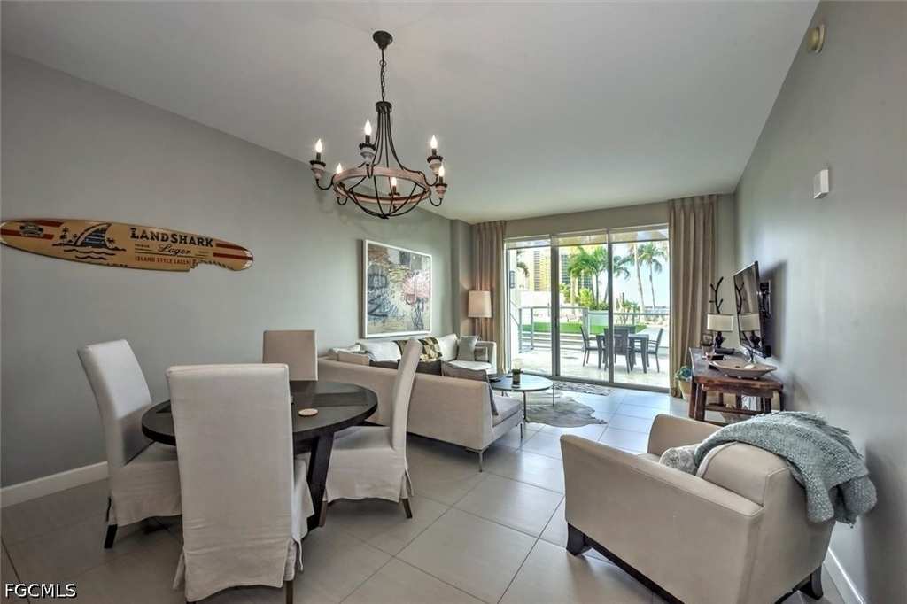 3000 Oasis Grand Boulevard - Photo 7