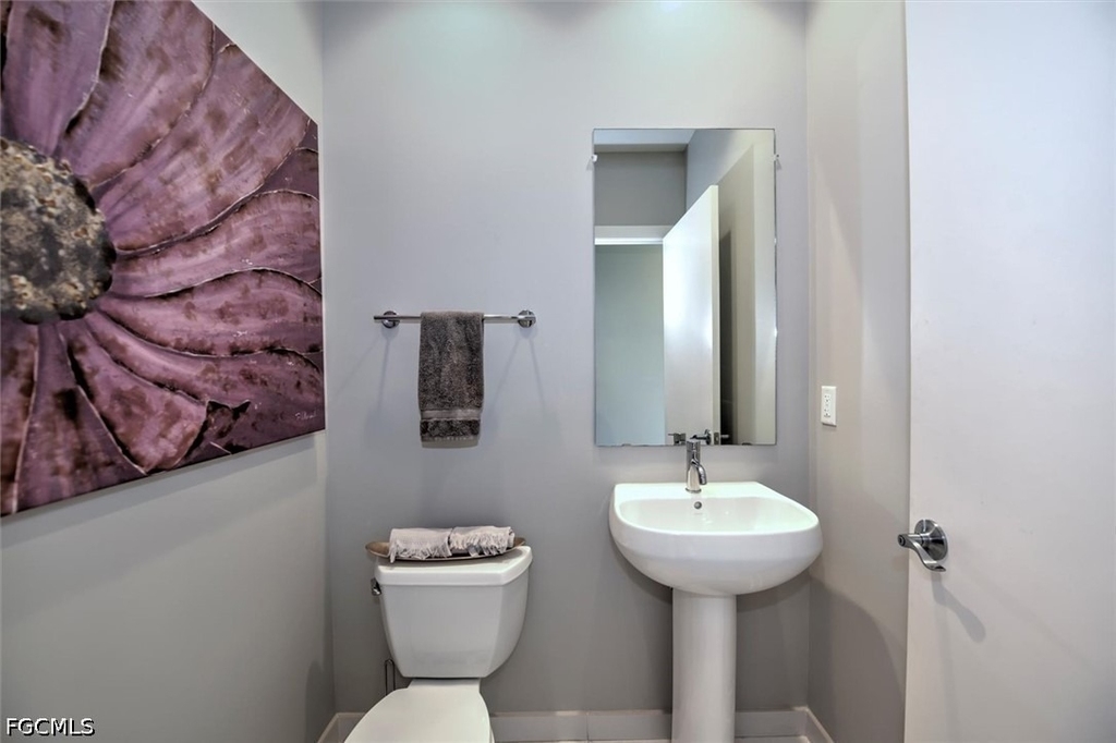 3000 Oasis Grand Boulevard - Photo 17