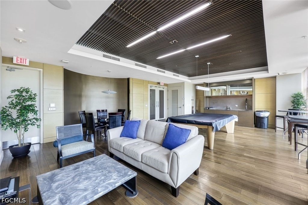 3000 Oasis Grand Boulevard - Photo 42