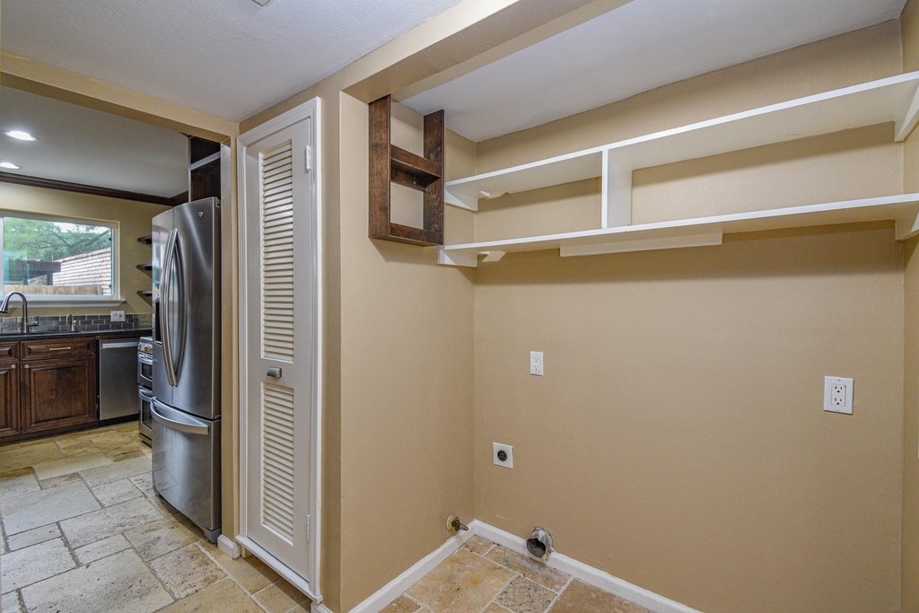 10502 Hammerly Boulevard - Photo 29