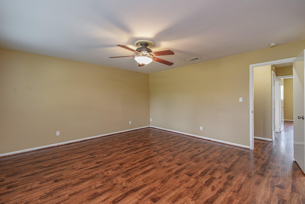 10502 Hammerly Boulevard - Photo 19