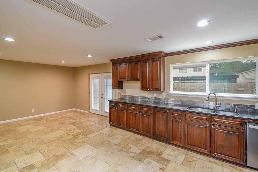 10502 Hammerly Boulevard - Photo 22