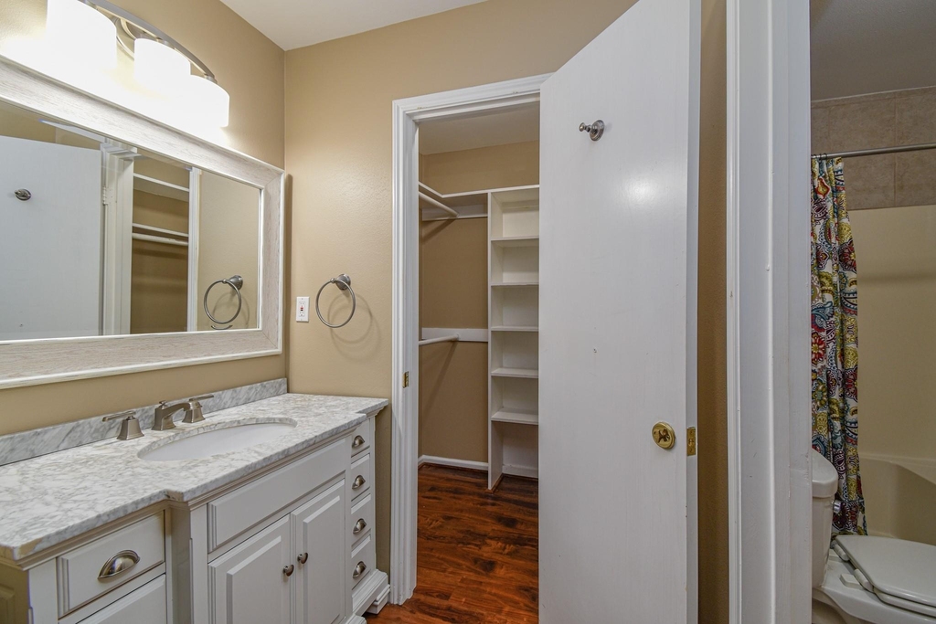 10502 Hammerly Boulevard - Photo 12