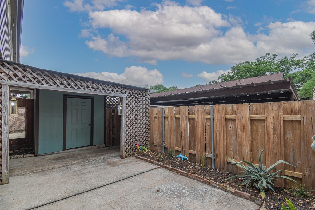 10502 Hammerly Boulevard - Photo 35