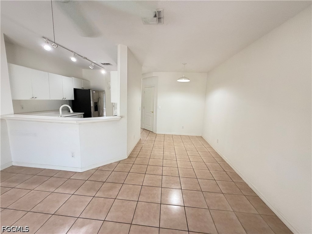 8541 Athena Court - Photo 4