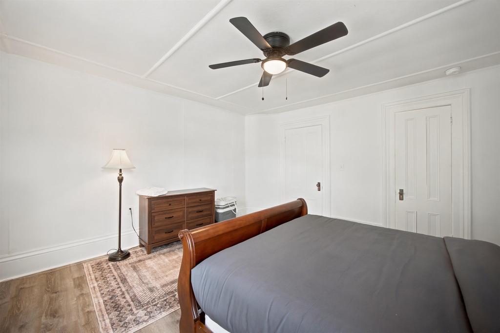 166 Main - Photo 11