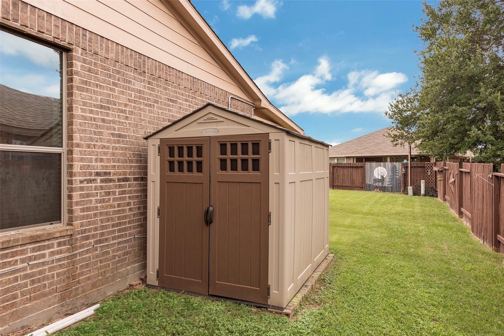 106 Crown Point Court - Photo 22