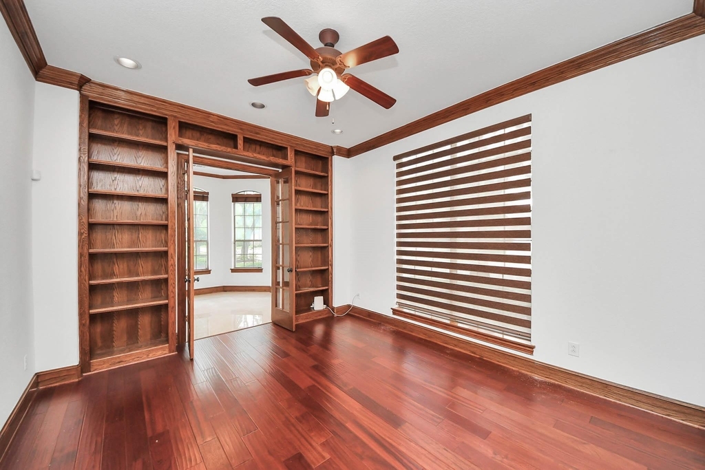 1807 Ravenel Lane - Photo 8