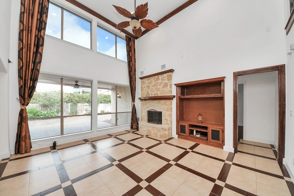 1807 Ravenel Lane - Photo 7