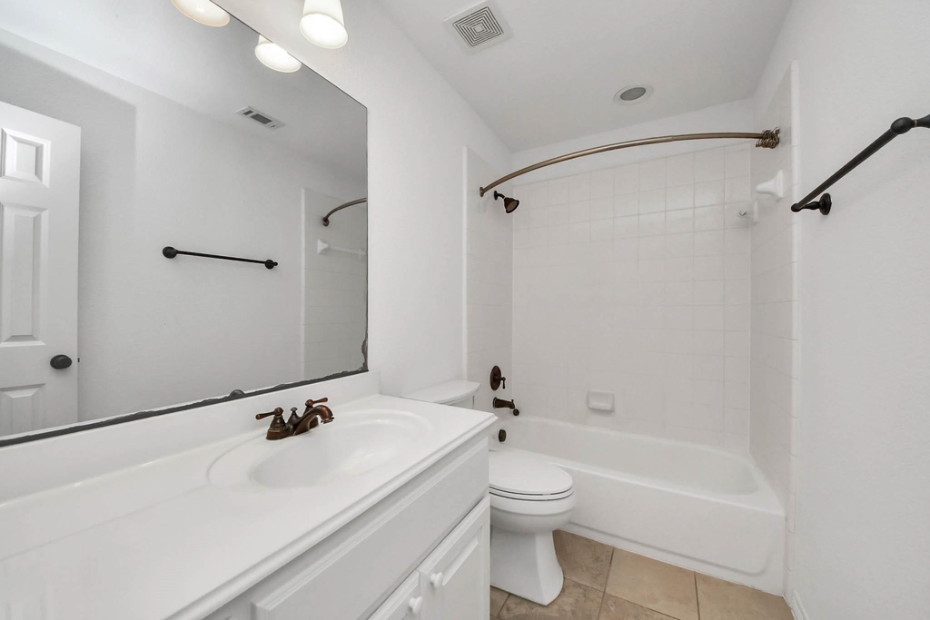 1807 Ravenel Lane - Photo 33