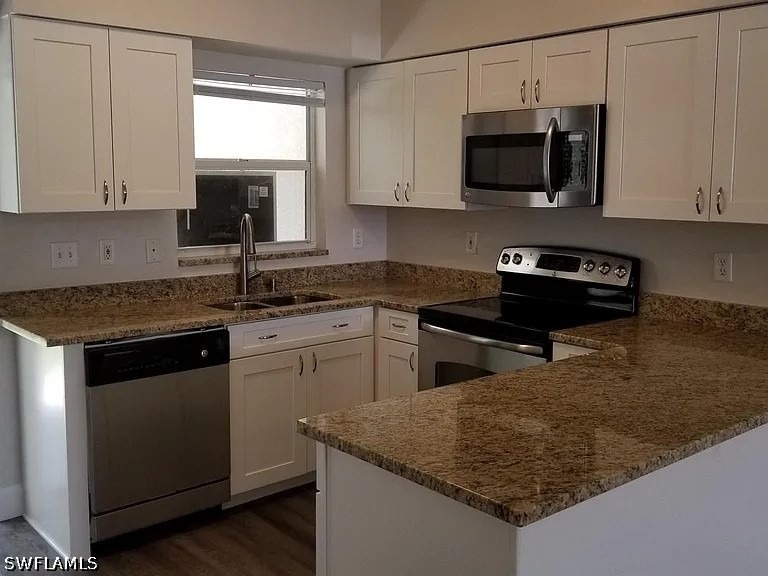 8208 Matanzas Road - Photo 3