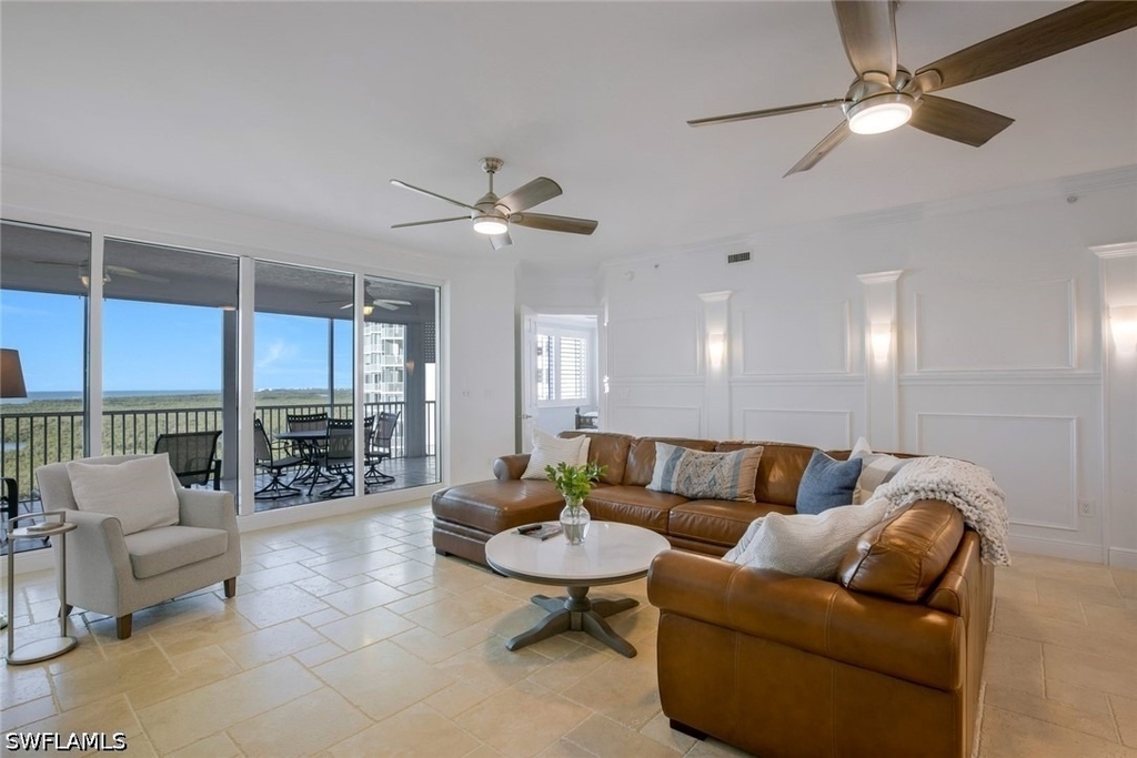 275 Indies Way - Photo 1