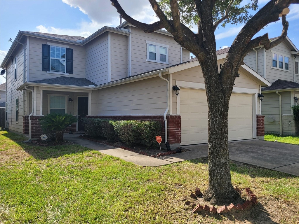 7815 Tuhati Forest Lane - Photo 0