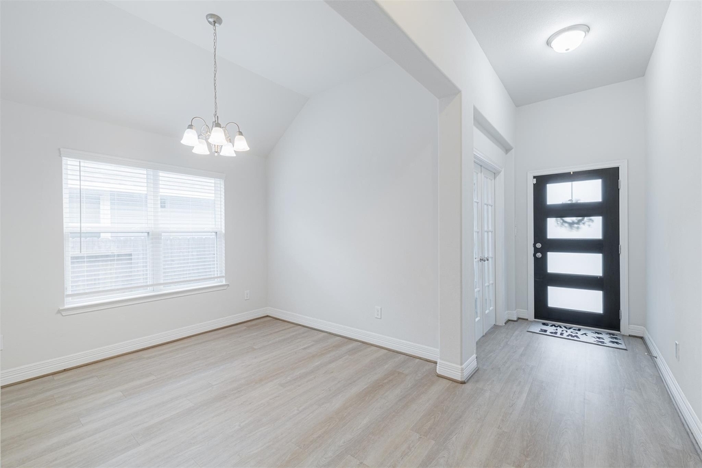 33118 School Hill Road - Photo 3