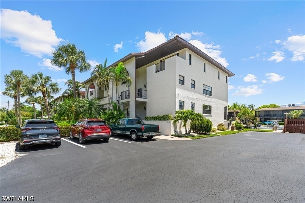 1400 Blue Point Avenue - Photo 39