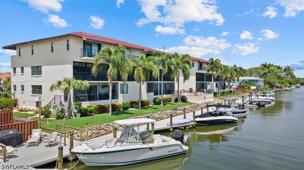 1400 Blue Point Avenue - Photo 0
