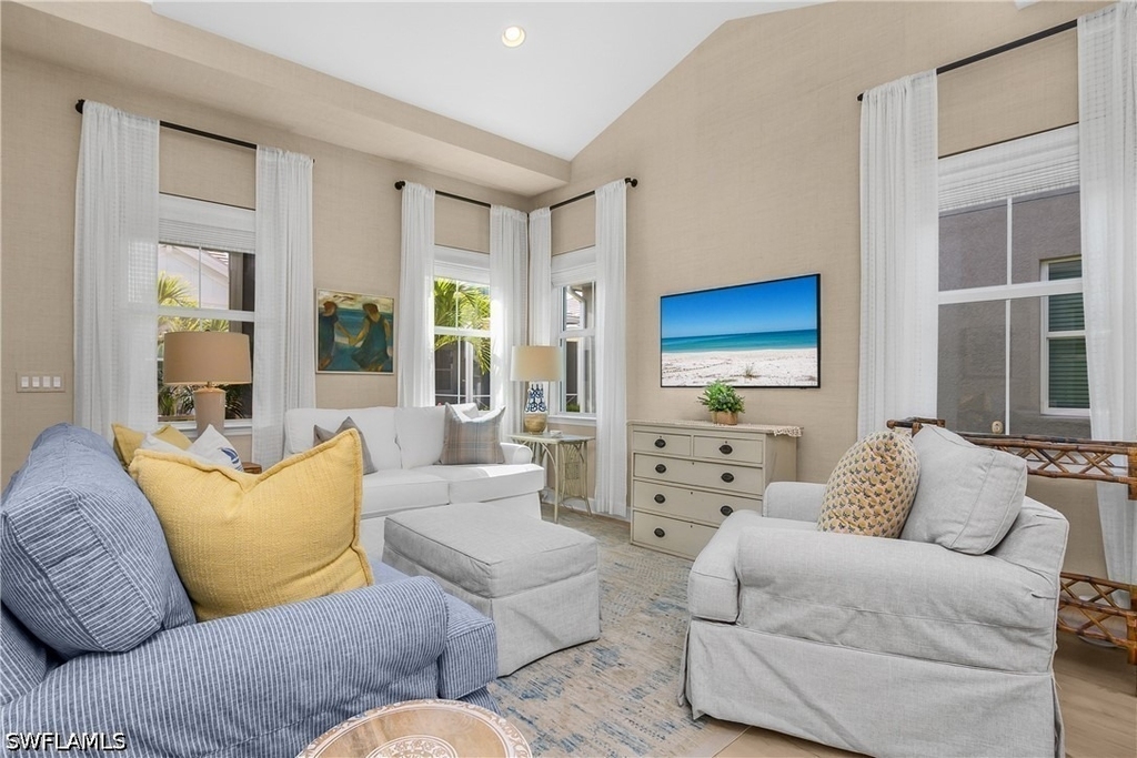 7286 Saona Court - Photo 12