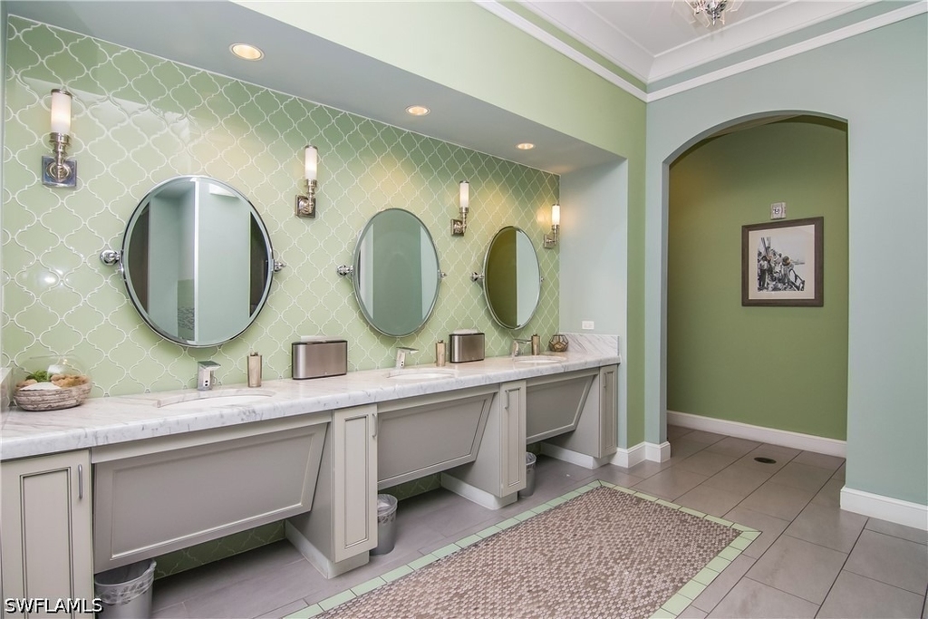 7286 Saona Court - Photo 46