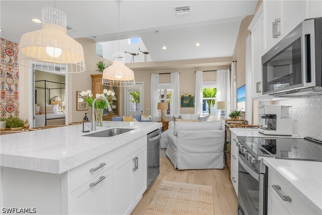 7286 Saona Court - Photo 7