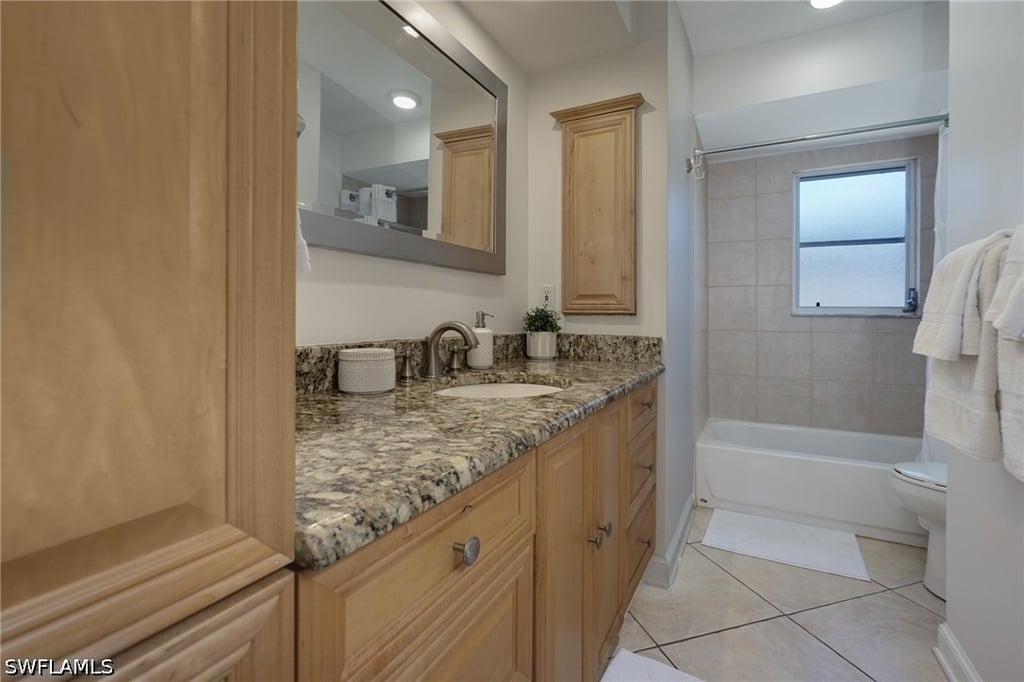 768 96th Avenue N - Photo 22