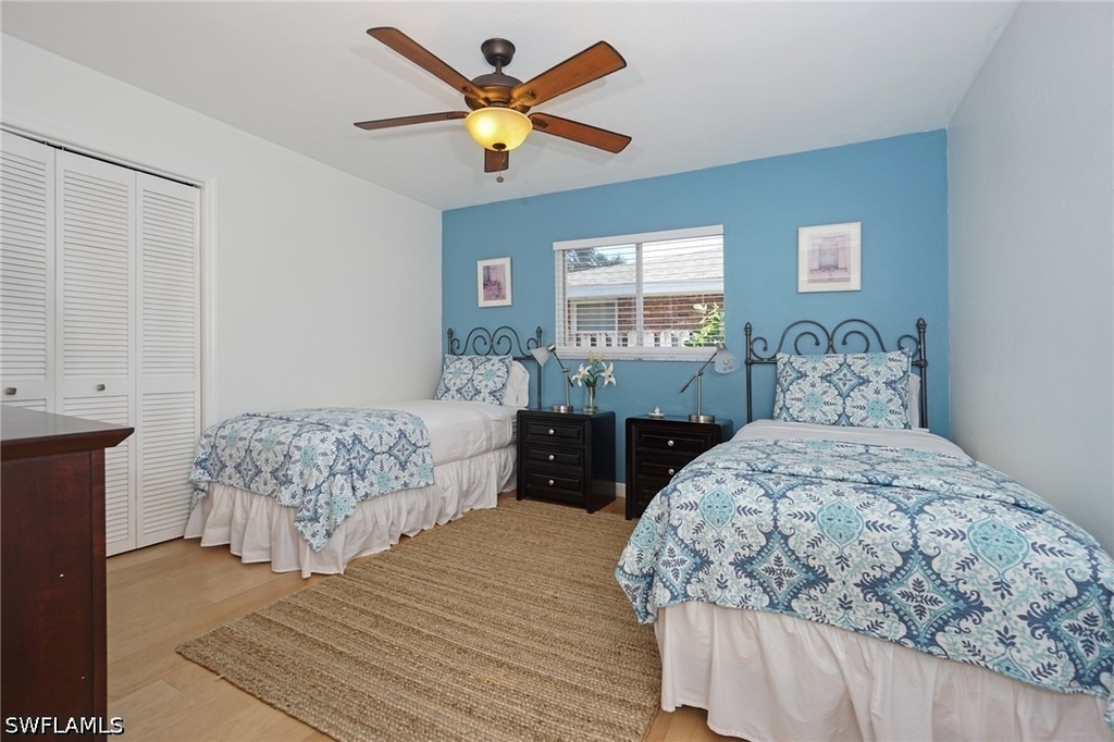 768 96th Avenue N - Photo 20