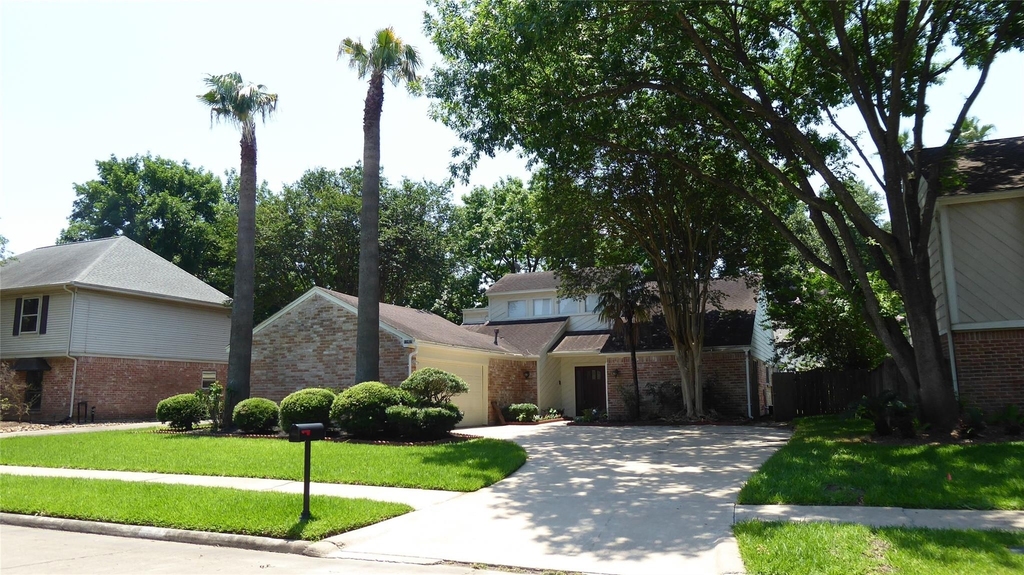 11407 Briar Rose Drive - Photo 0