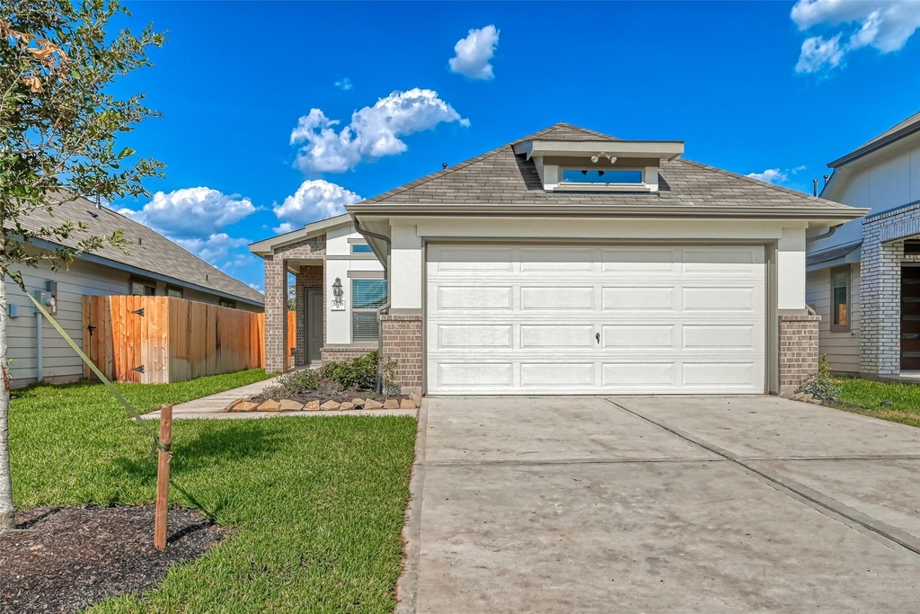 3106 Rising Fir Lane - Photo 0