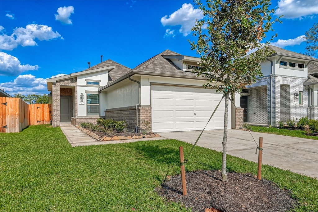 3106 Rising Fir Lane - Photo 1