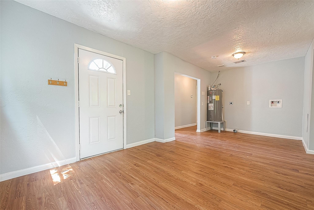 4810 Carmen Street - Photo 8