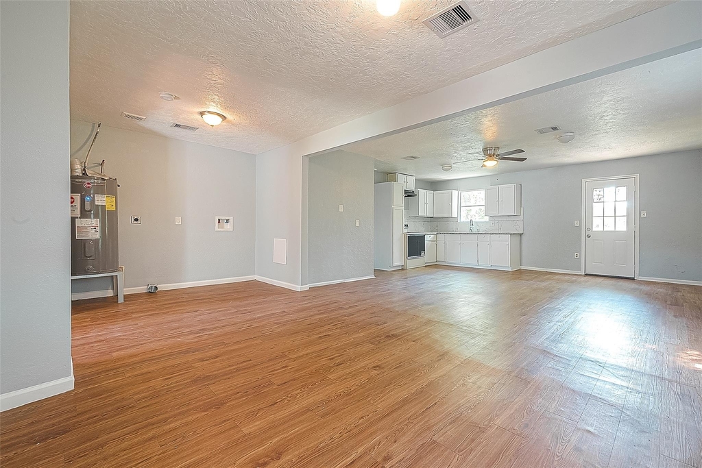 4810 Carmen Street - Photo 5