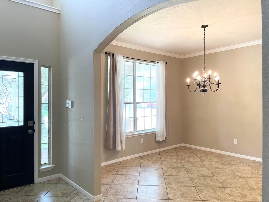 5124 Arborwood Drive - Photo 5