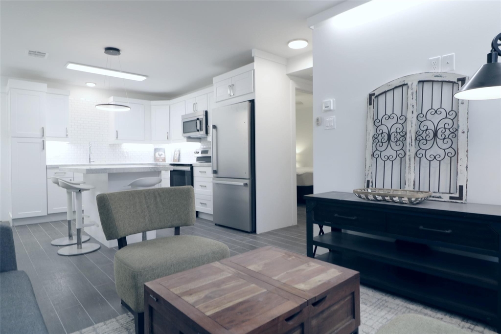 412 Pacific Street - Photo 5