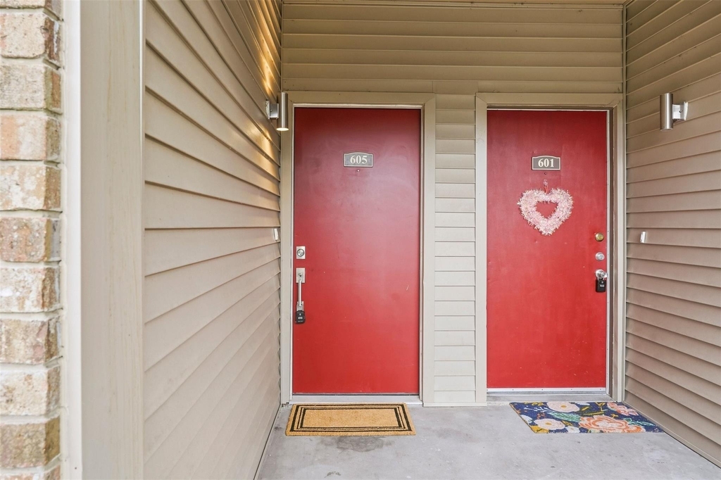2025 Augusta Drive - Photo 26
