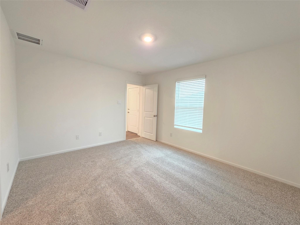 40821 Hawthorne Glades Street - Photo 8