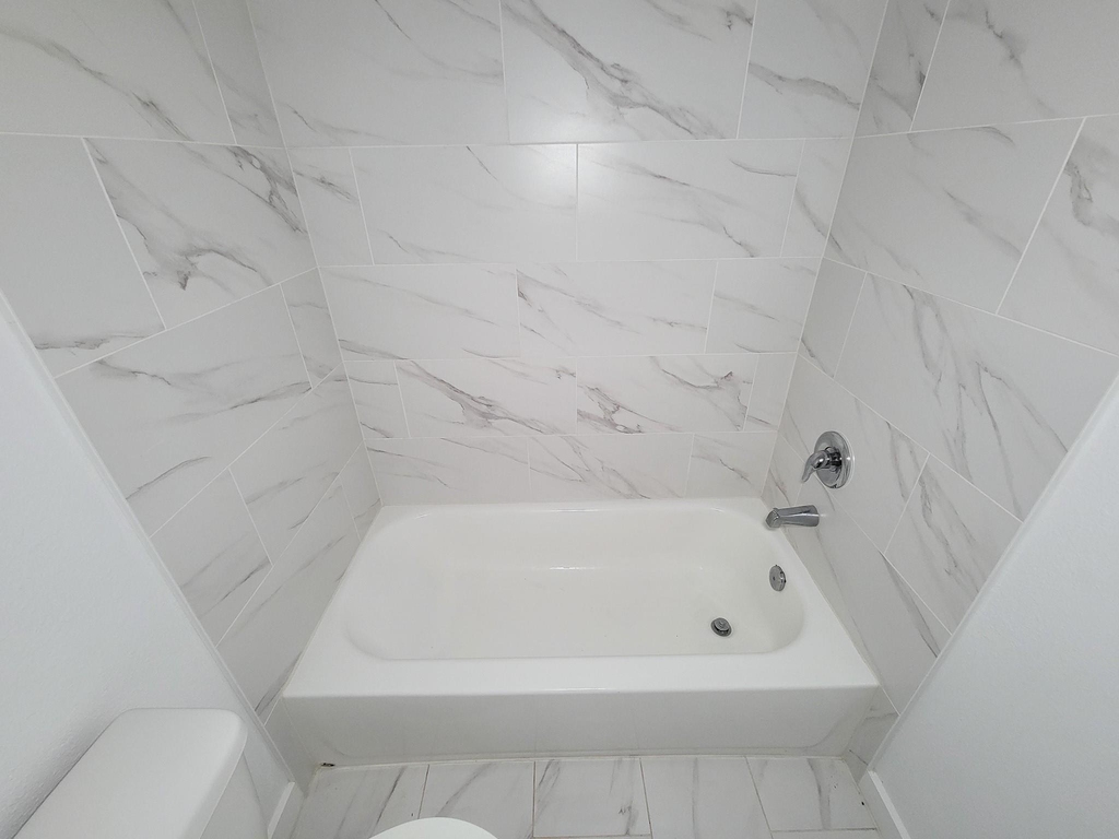 8122 Sterling Shire Street - Photo 21