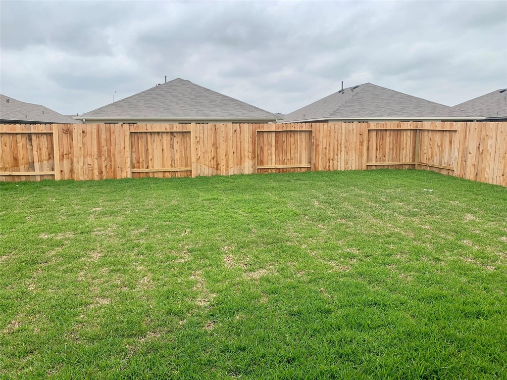 4227 Isoletta Court - Photo 23