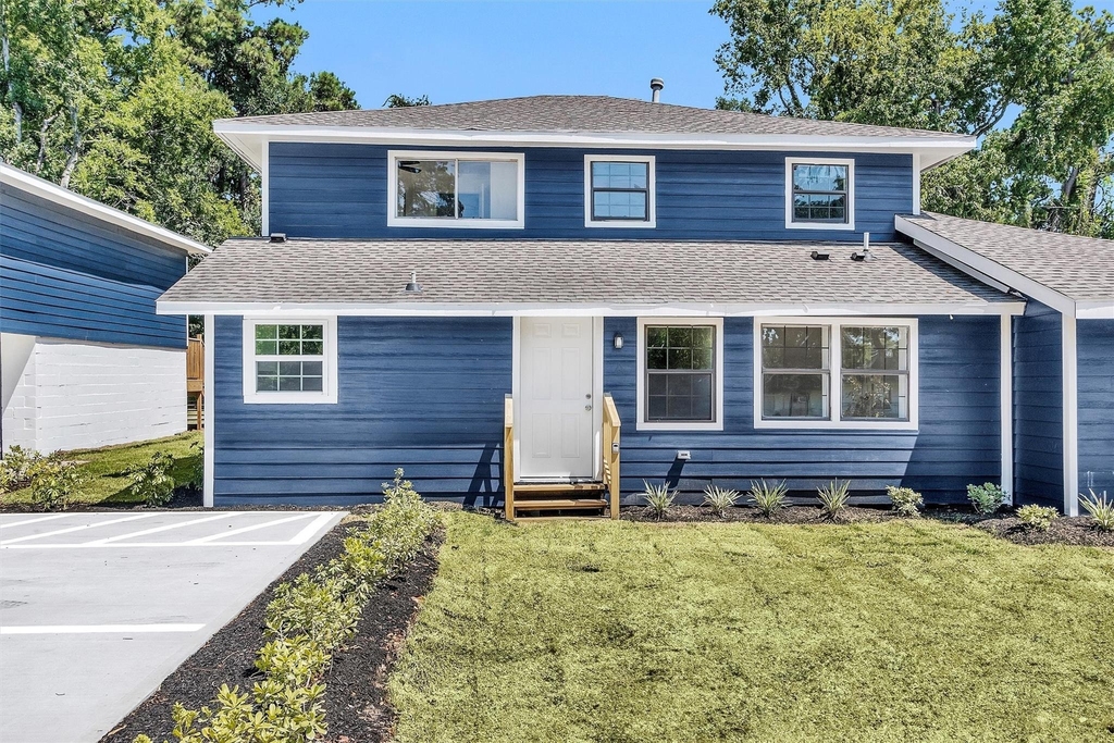 16016 Green Manor Drive - Photo 1