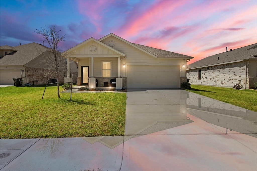 622 Little Cypress Lane - Photo 0