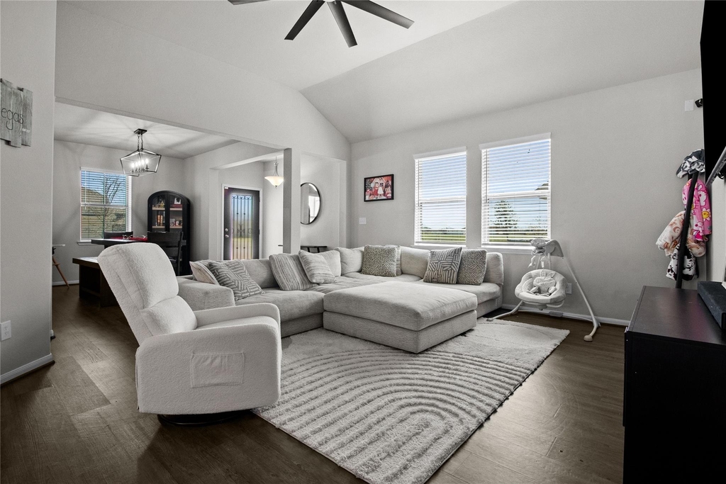 622 Little Cypress Lane - Photo 5