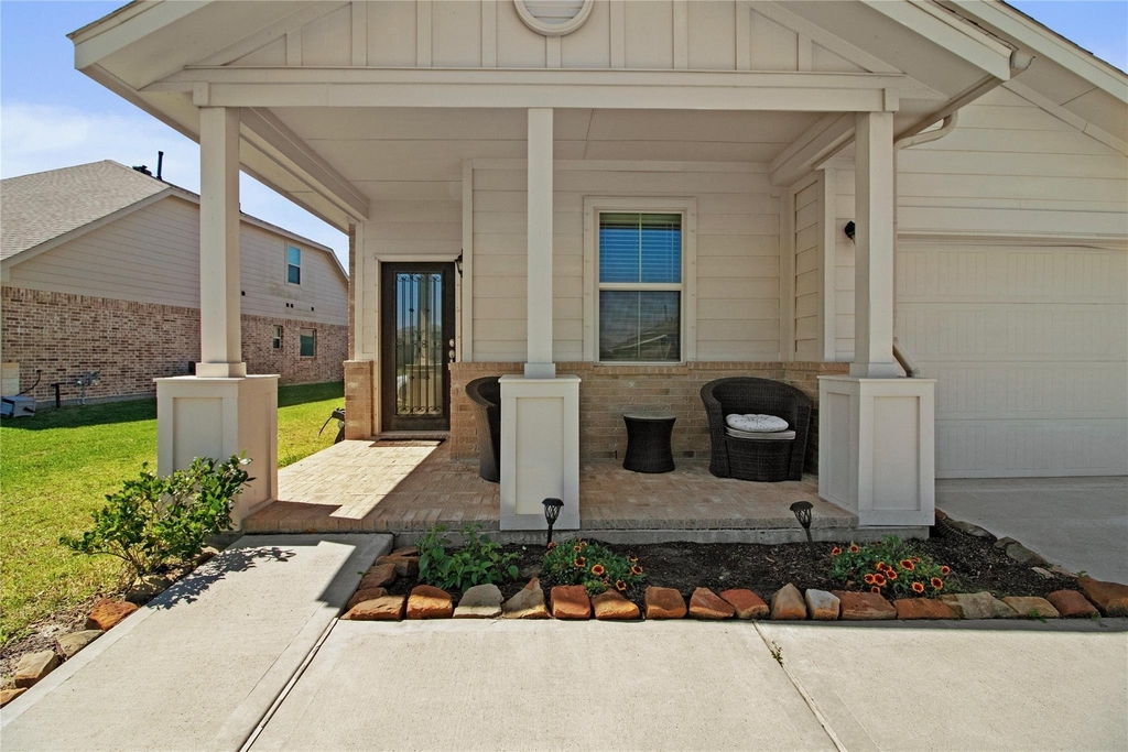622 Little Cypress Lane - Photo 1