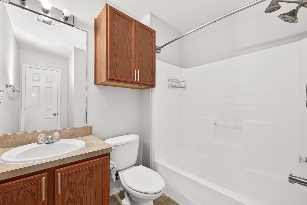 16855 Mammoth Springs Drive - Photo 19